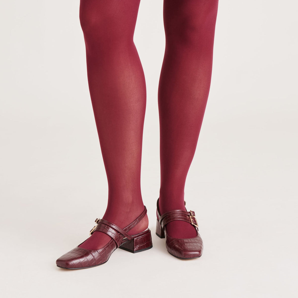 Dolce Vita 2-Pack Cherry Black Solid Tights